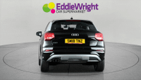 AUDI Q2 Photo 5