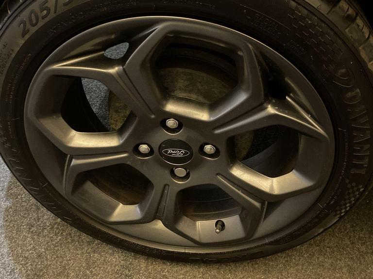 FORD ECOSPORT Photo bsapi-efbbd6de6c8b2eb1e535c8be96327439435e7882.jpg