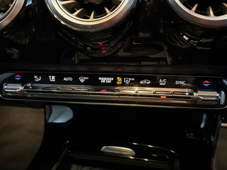 Mercedes-Benz Cla Photo bsapi-efdf9bf4cce0605bd02c0af138a259efddb45774.jpg