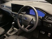Ford FOCUS Photo 3