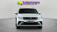 Volkswagen Tiguan Photo 1