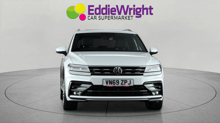 Volkswagen Tiguan Photo bsapi-f0f0c98dd347eb9b43124c23984d7b44134f3f96.jpg