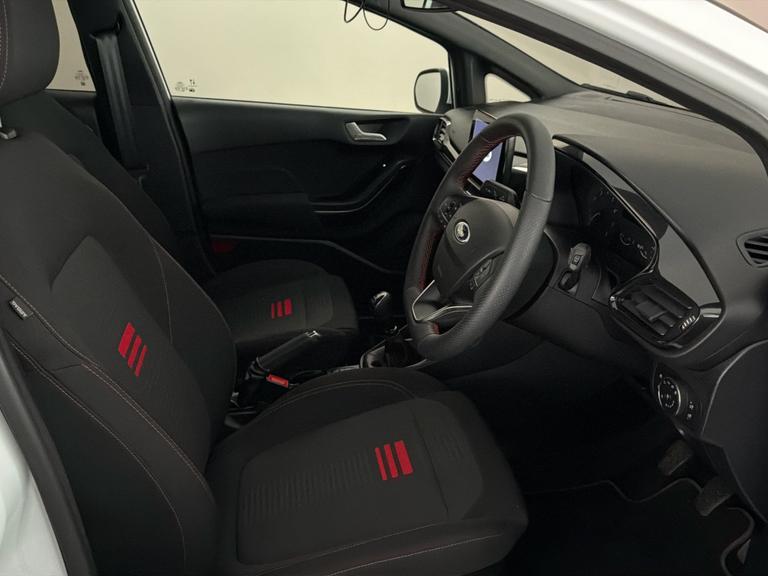 Ford FIESTA Photo bsapi-f20148c77f4b9a92e192b8e84cbbaf0ce876282a.jpg