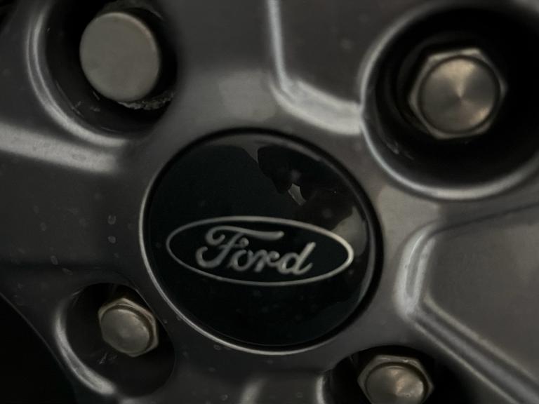 Ford FIESTA Photo bsapi-f221b85ec61af28a6e8e1f599f6fc5a189bc98c3.jpg