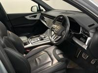 Audi Q7 Photo 9