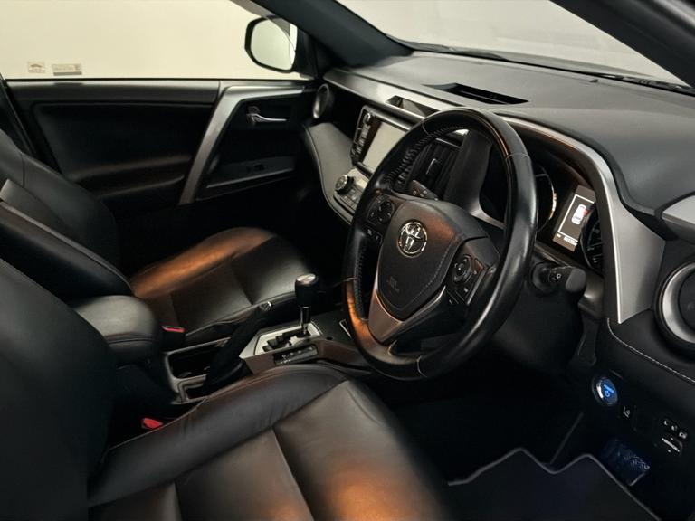 TOYOTA RAV4 Photo bsapi-f29d935693b2727199d574c63214e603ca6dbb24.jpg