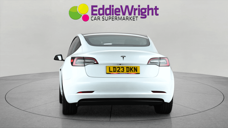 TESLA Model 3 Photo bsapi-f3dc27878cbaa951cc2d25c816f3106cb67ba18b.jpg