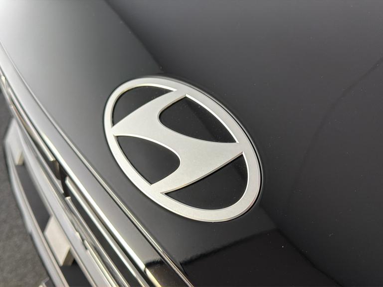 HYUNDAI Santa Fe Photo bsapi-f4faffb7e64aa5c801966cb10db03955c5ad635a.jpg