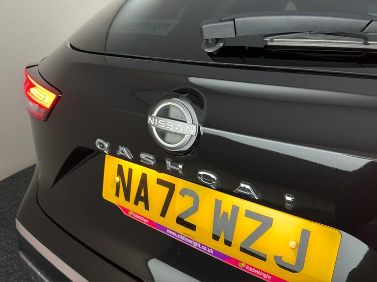 NISSAN Qashqai Photo bsapi-f650d38bf111a3b0d9493f3c9ebf0b58bbe832ea.jpg
