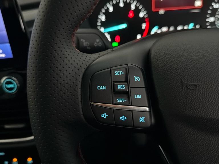 Ford FIESTA Photo bsapi-f69515132c903fc602f81a91387a093a1b6cccfa.jpg