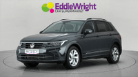 VOLKSWAGEN Tiguan Photo 2