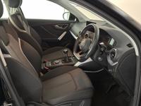 AUDI Q2 Photo 9