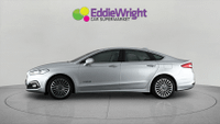 Ford Mondeo Photo 2