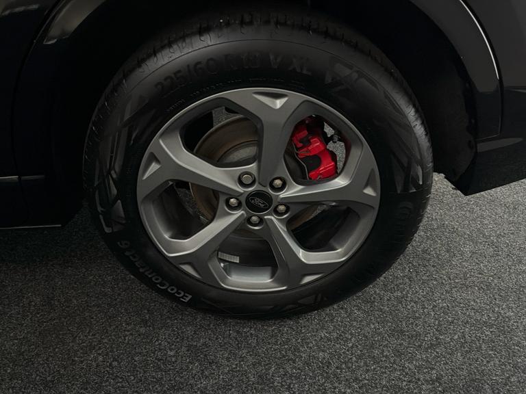 FORD Kuga Photo bsapi-f762c087860f173cc315edf3d329e4907536dafa.jpg