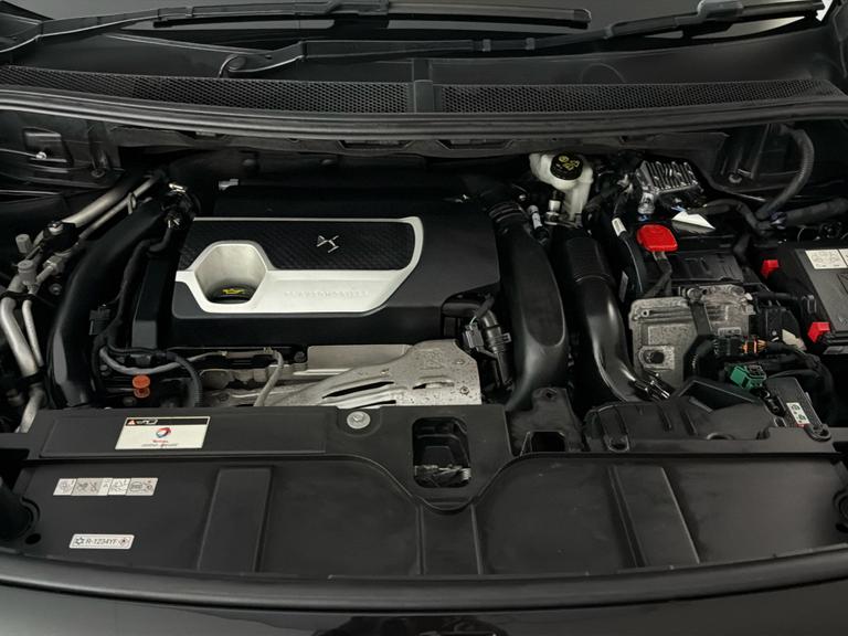 DS Automobiles 7 Crossback Photo bsapi-f8c02f27a767e0bc8a45baf3e1307b10de38e93d.jpg