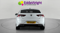 VAUXHALL Insignia Photo 5