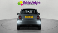 FIAT 500E Photo 5