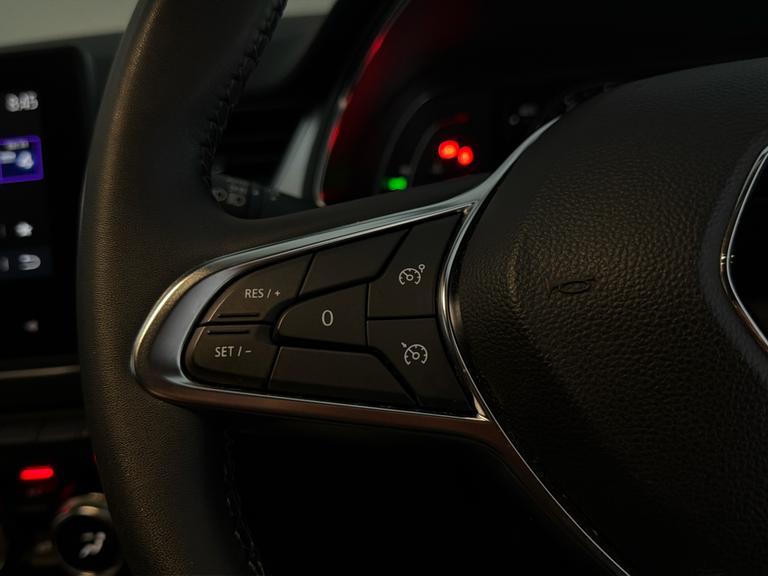 Renault Captur Photo bsapi-f9eee4accb1708840fa236076325707249959bd9.jpg