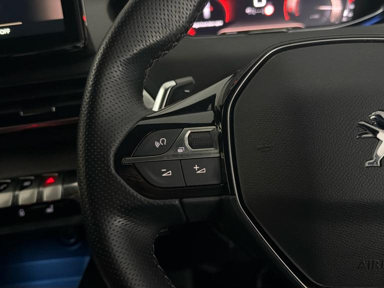 PEUGEOT 5008 Photo bsapi-fa2669fc9a14db9e41366214a643d66ba054ec88.jpg