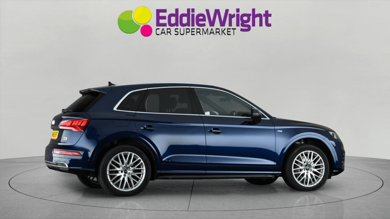 Audi Q5 Photo bsapi-fa2c43d2caf3df20ddb538a986bd1576c9879373.jpg