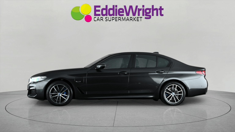 BMW 5 Series Photo bsapi-fa90c58481ca6768230b14a58eb7539de3c04ab4.jpg