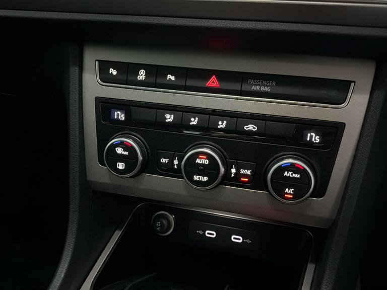 SEAT ATECA Photo bsapi-faecc718e989222538c45bbf447761dac569a310.jpg