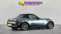 MAZDA Mx-5 Photo 4