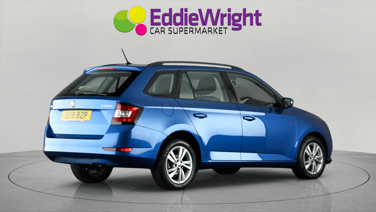 Skoda FABIA Photo bsapi-fc2c13171f164d09968a76f0466d68e86a6c786d.jpg