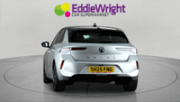 VAUXHALL Astra Photo 5