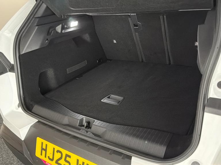 VAUXHALL GRANDLAND Photo bsapi-fcba24794e20aeb8c9a8f503c18f6d0363181320.jpg