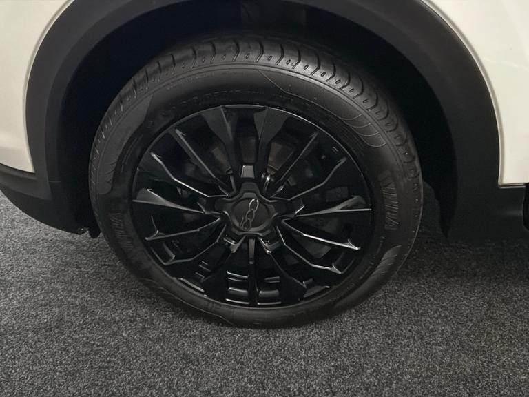 FIAT 500X Photo bsapi-fcf03ea793911599d8b9b271fe28ff5be6aff269.jpg