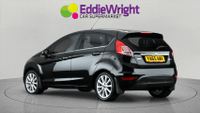 FORD Fiesta Photo 4