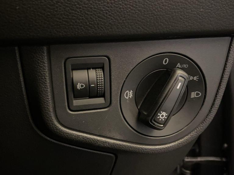 Volkswagen POLO Photo bsapi-fdfe613672df10a3185f50e15b10a403e51b69d1.jpg