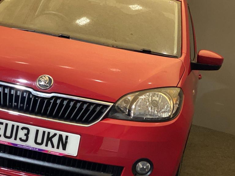 ŠKODA CITIGO Photo bsapi-fe1e02bd28f5c62ea3ee180e92b9d913f0ca71bc.jpg