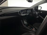 VAUXHALL Grandland Photo 29