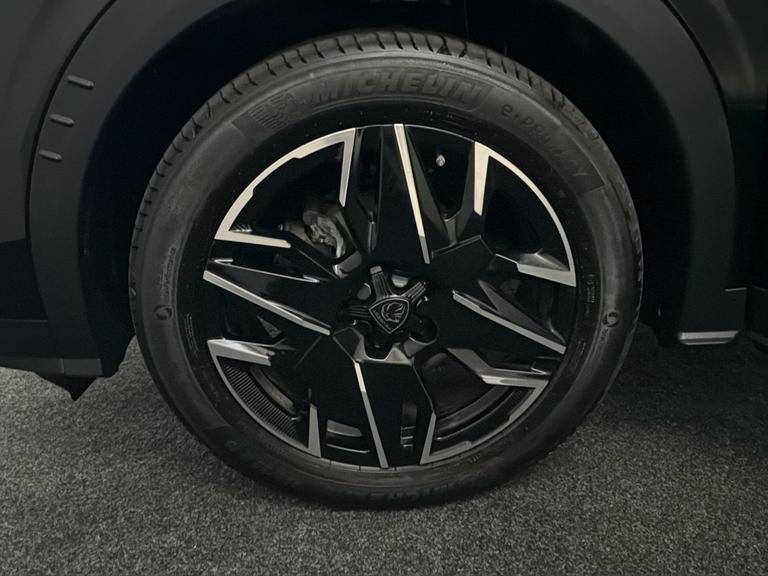Peugeot 3008 Photo bsapi-fec433aee379c5410a69a02c522136418c9d2782.jpg