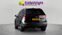 SEAT TARRACO Photo 3
