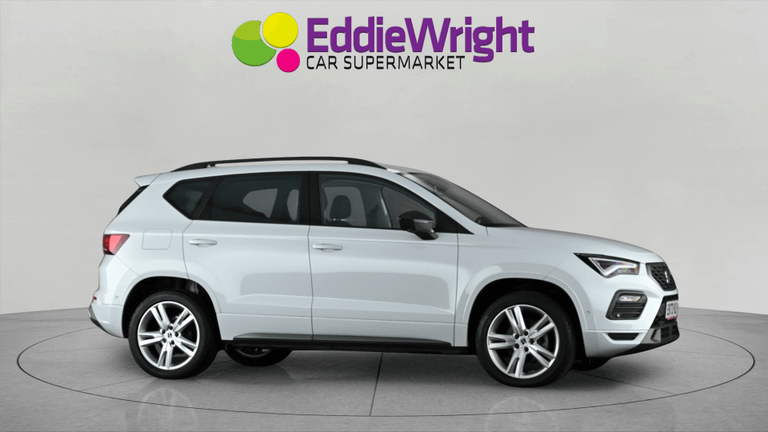 SEAT ATECA Photo bsapi-ff61155cb7e0c6ef9d7a93add72e72069a525bfc.jpg