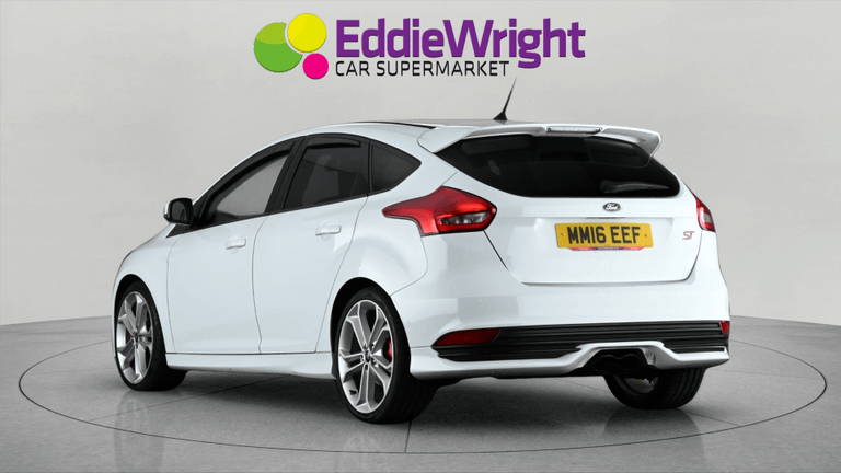 FORD Focus Photo bsapi-ffad11d32a5a3975e50e0ef8e841d13ca4b8488c.jpg