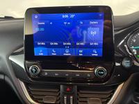 Ford FIESTA Photo 10