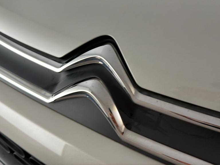 Citroen C3 Photo bsapi-ffc65c882e64b9b5fc5e8e4ebb0b65136e34263d.jpg