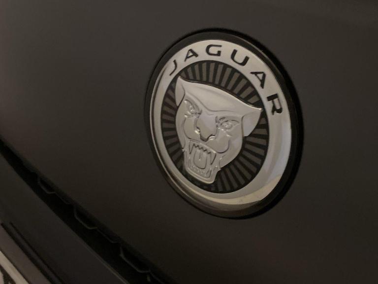 JAGUAR I-PACE Photo bsapi-ffc826e9d2608fa8a5bdcbd15905684183007552.jpg