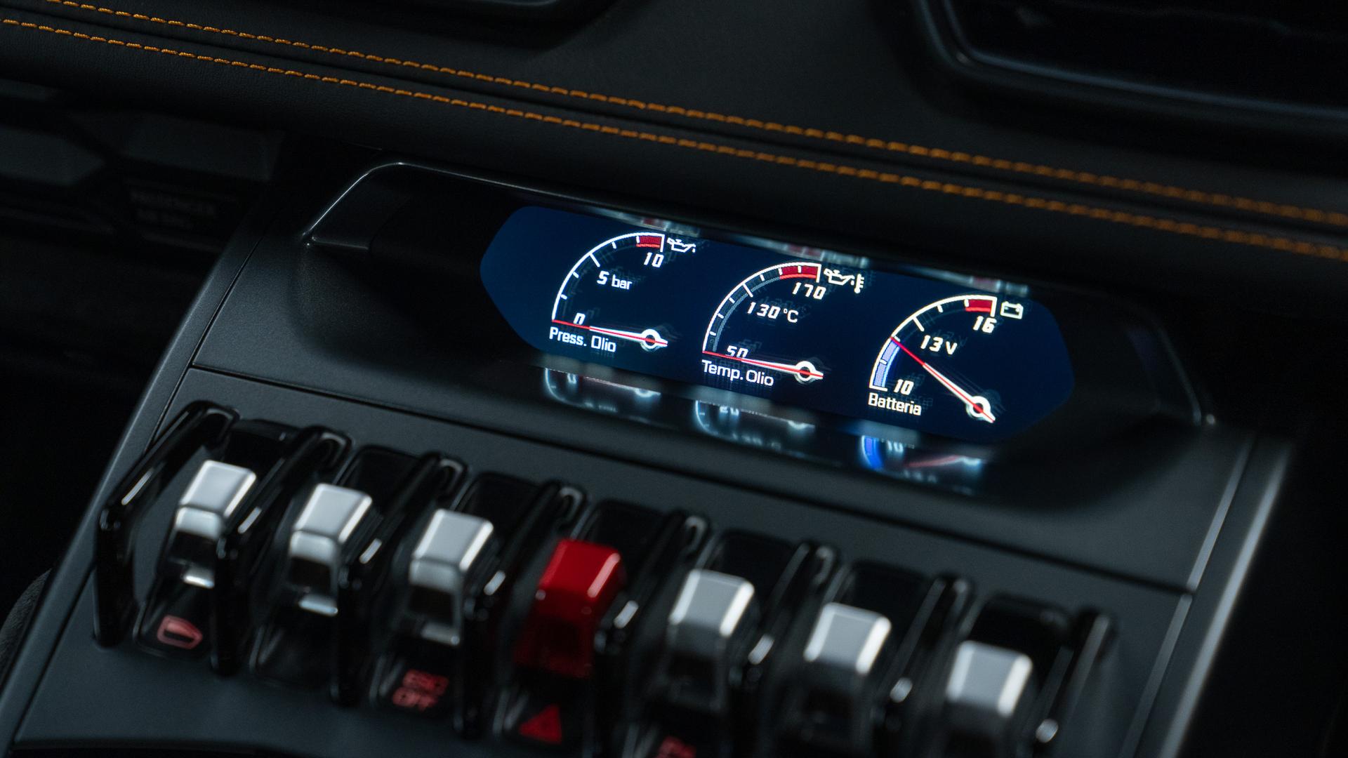LAMBORGHINI Huracan Photo c0194f85-f989-4d47-a732-b999b25d834c.jpg