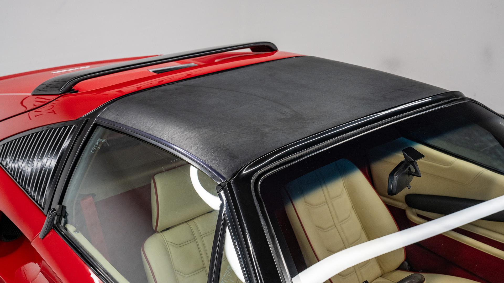 Ferrari 308 Photo c03279f2-5e77-48b1-9410-b1dae83f3e3e.jpg