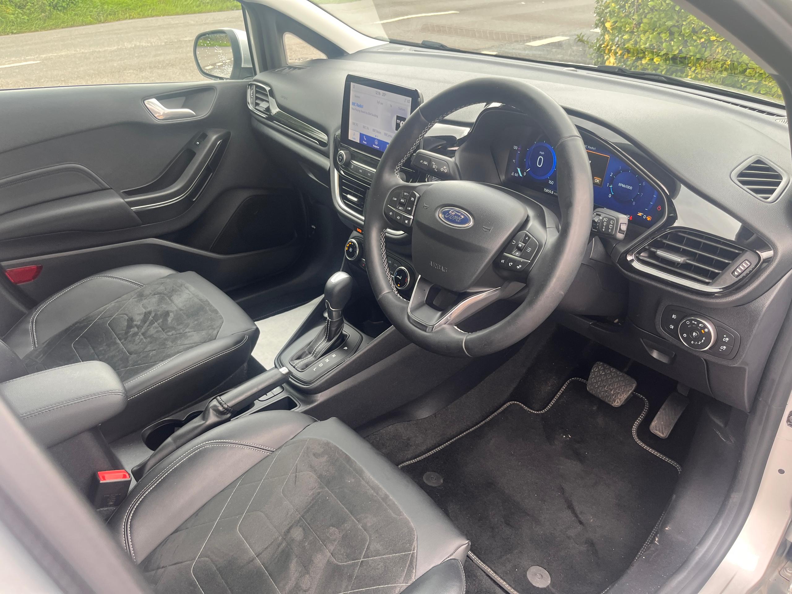 Used Ford FIESTA CN72RYR 29