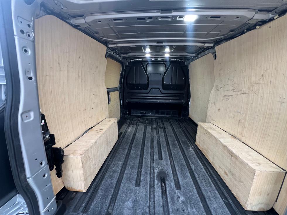 Ford Transit Custom Photo c03adf06-60f0-40c6-b834-775955f794ee.jpeg