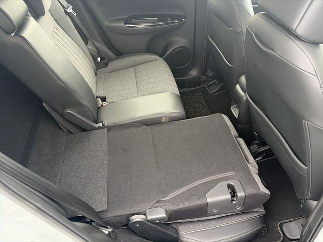 Honda Jazz Photo c03c0417-bffb-46d6-bb47-5f671fa9f2cd.jpg