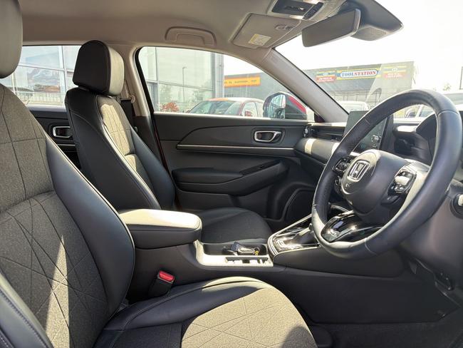 Honda HR-V Photo c03eae38-0cf8-43f0-9784-fbf48556dce8.jpg