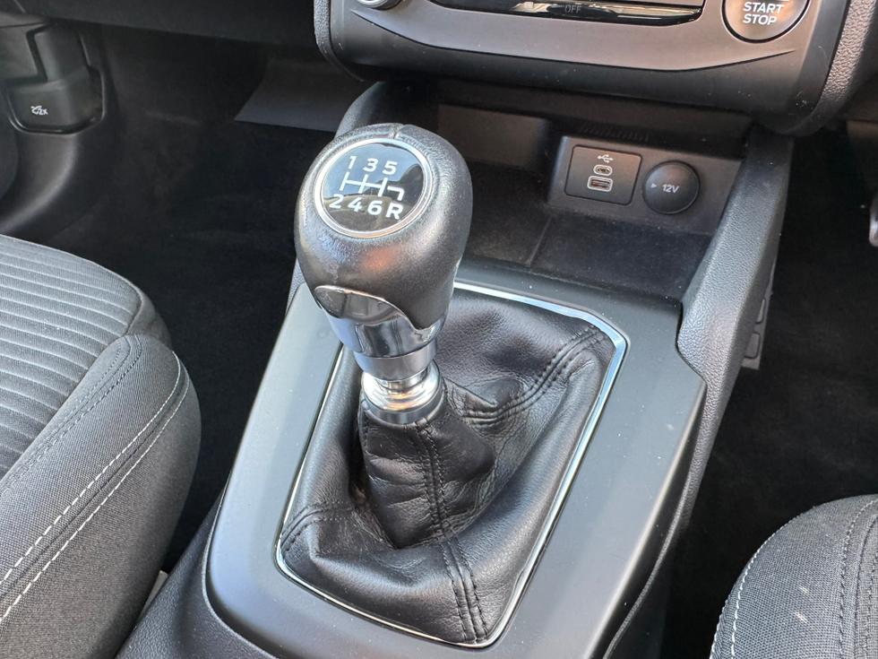 Ford Focus Photo c040fc75-56e7-4ba5-a530-41ab1f6dca3b.JPEG