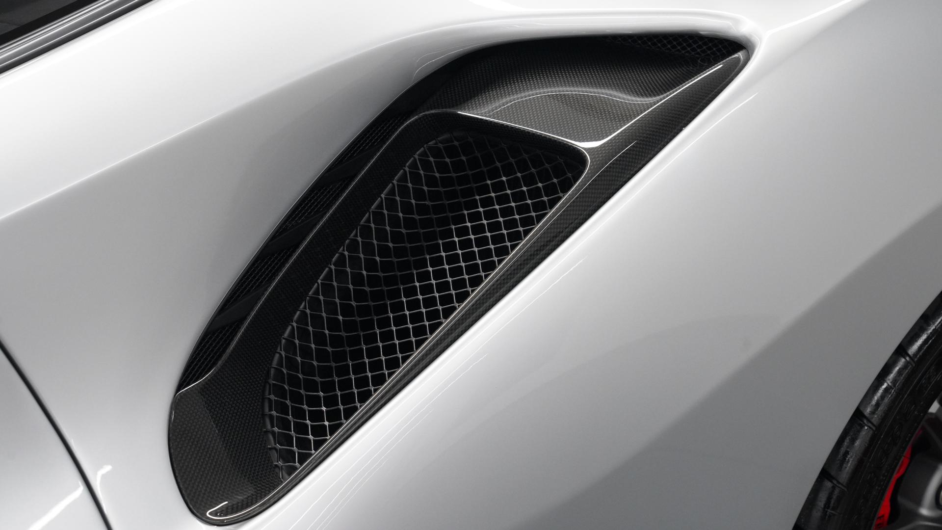 Ferrari 488 Pista Photo c065f18c-0fbc-4655-8e51-9e54a0955bb6.jpg